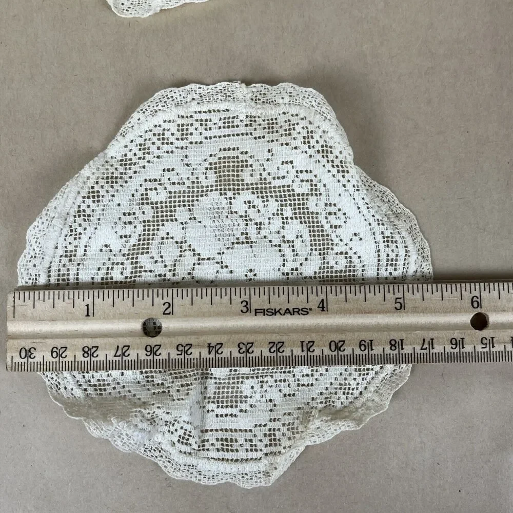 Vintage Ruffled Doily White & Ivory Set Of‎ 6 13”/5.5”